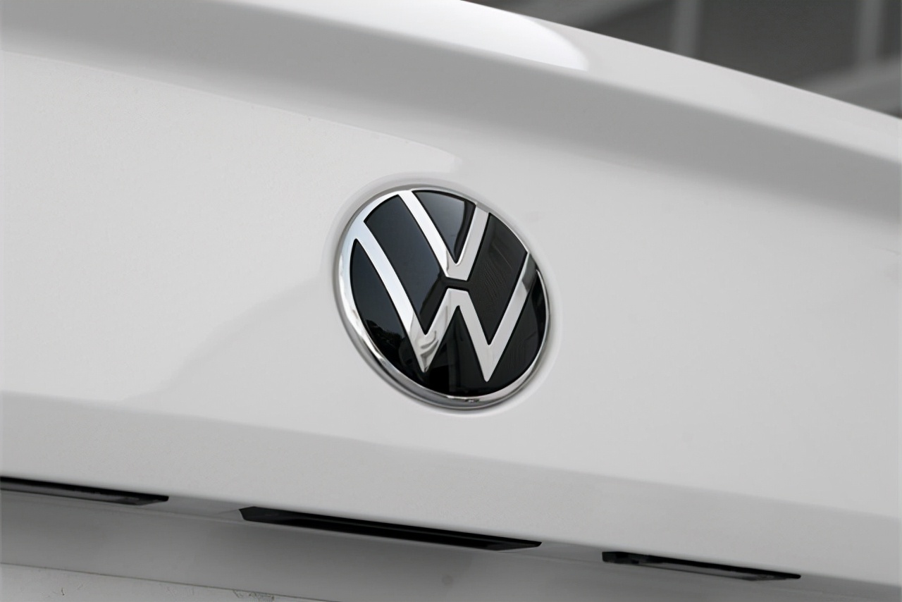 捷达用爱信6at还是不用dsg,爱信6at和dsg双离合哪个好