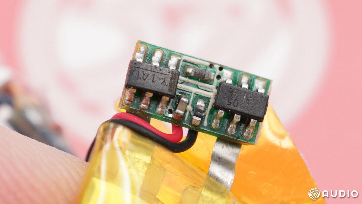 倍思baseus耳机怎么样,baseus倍思蓝牙耳机拆卸