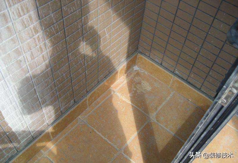 pvc踢脚线安装方法,木地板踢脚线怎样安装