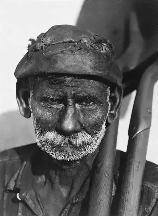 100张大师画,100张经典黑白人像