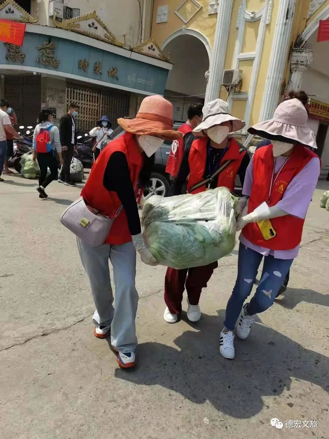 文旅巾帼力量 (弘扬民族精神尽展巾帼风采)