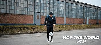 运动员的花式操作,花式过人技巧足球教学