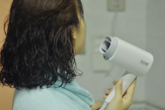 实力碾压戴森小米的吹风机,挑战戴森黑科技