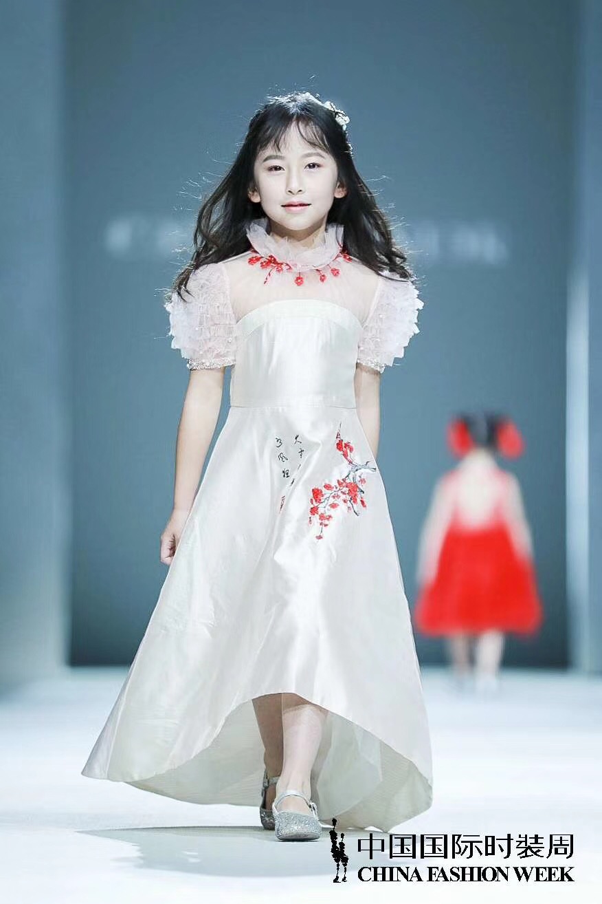 牟紫柔最美小孩形象大使,演员牟紫柔