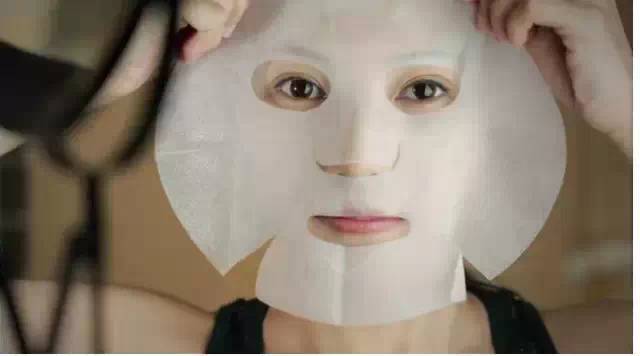 这才是真正的贴面膜,怎么贴敷面膜才是正确的