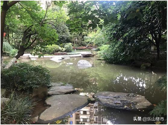 乐山住宅景观,乐山小区景观造雾