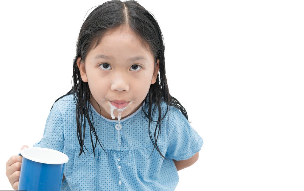 宝宝爱吃糖怎么预防虫牙,小孩有虫牙不疼需要补吗