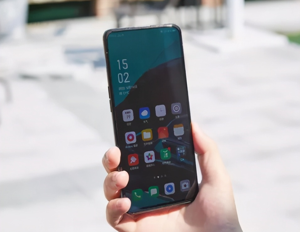 手机的最高峰值亮度有必要吗,各厂商手机峰值亮度