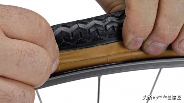 单车基械匠维修视频,自行车更换内胎和补胎技巧图解