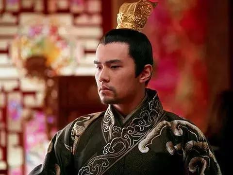 唱歌只是副业？双截棍行云流水的周杰伦，功夫才是他的本命