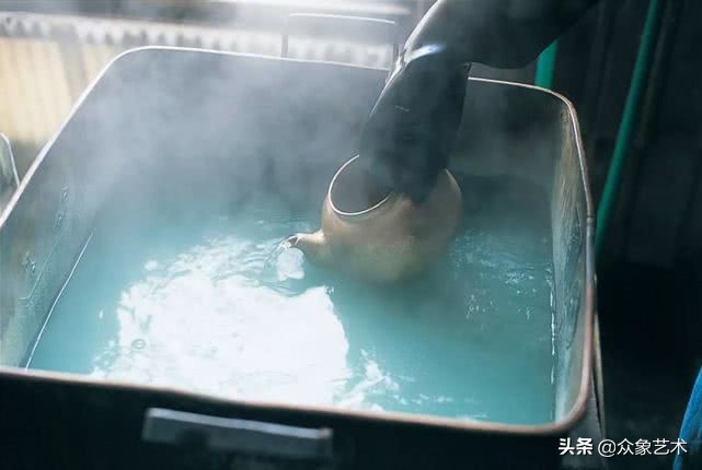 玉川堂铜器着色,匠心传承铜器