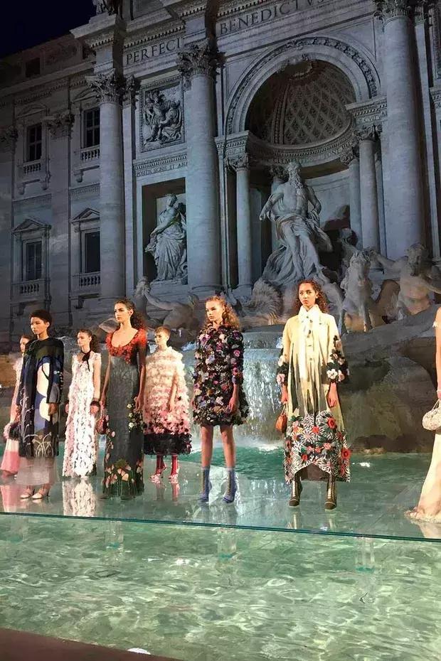 开云7亿!LVMH15亿!巴黎圣母院有救了!