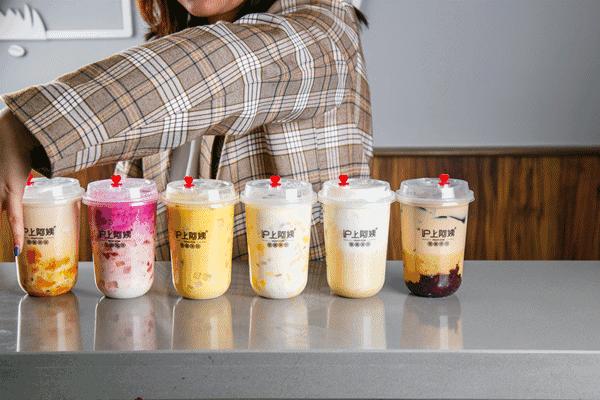 小编探店巴黎贝甜,小编探美食