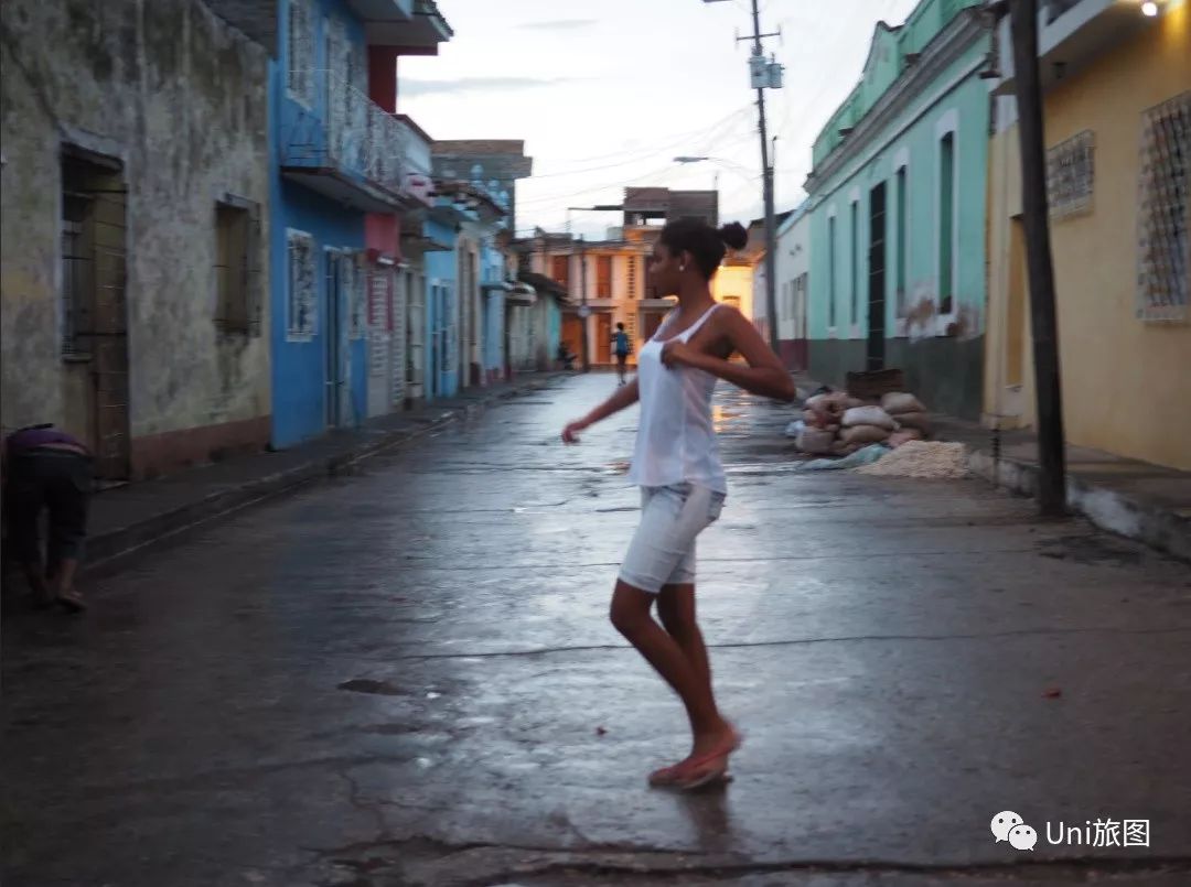 张晓冬摄影教学视频,摄影虚焦怎么办