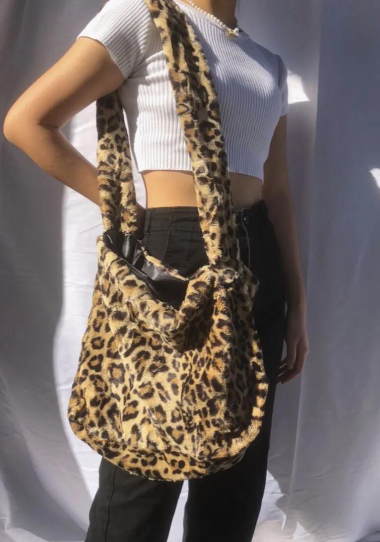 最值得入手的平价包,买包包不要只知道小ck