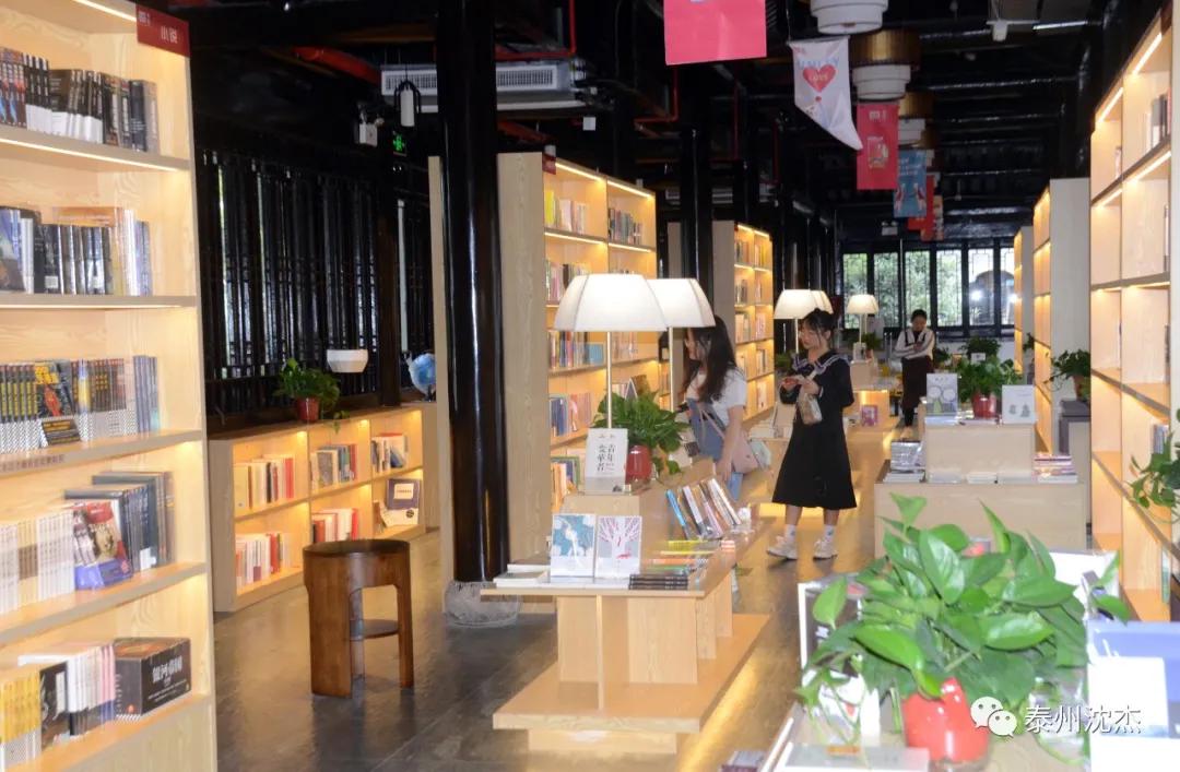 泰州凤城河打卡,夜游泰州凤城河