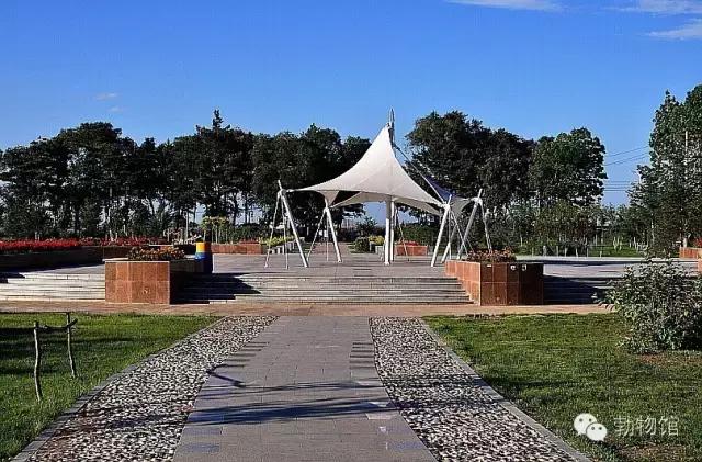 我叫勃利，这是我的个人名片