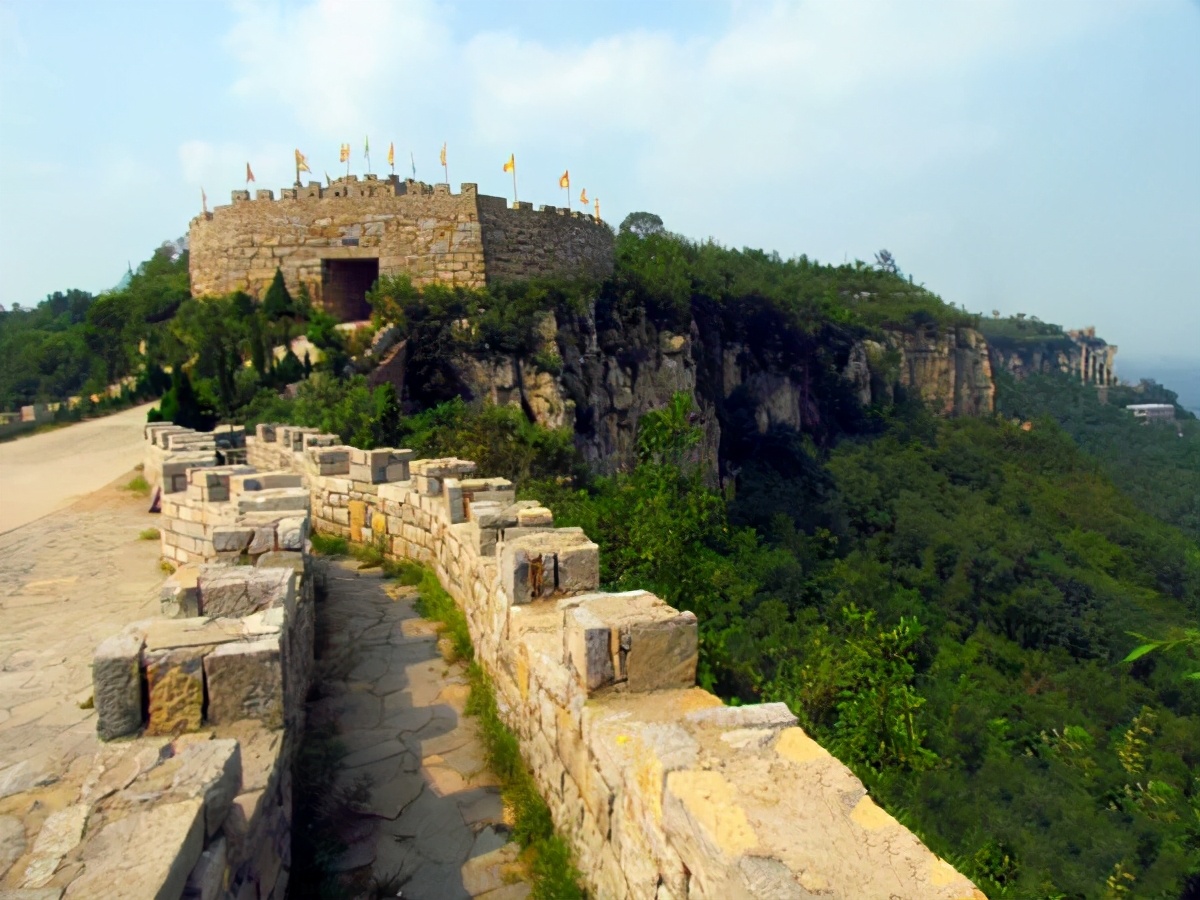 山东天上王城旅游攻略,沂水天上王城和沂蒙山