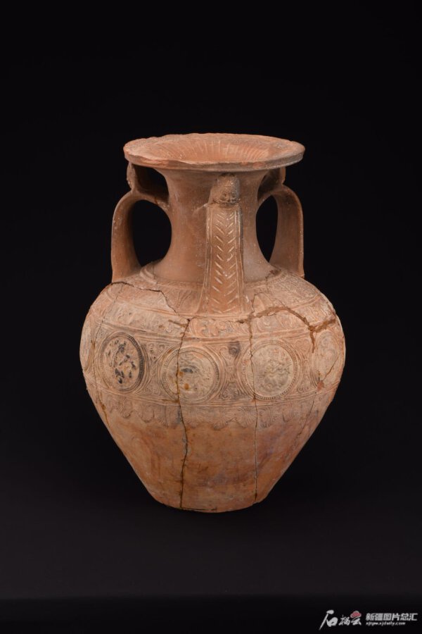 维吾尔自治区博物馆4件镇馆之宝,河南各地博物馆都有哪些镇馆之宝