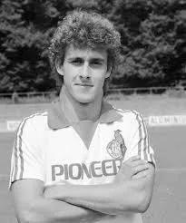 德国新星边锋,德国高个子前锋