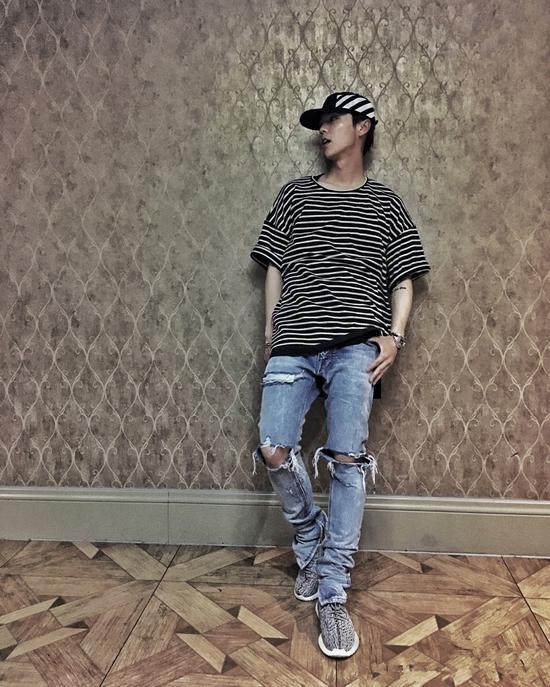 鹿晗三个人高街穿搭,鹿晗潮男穿搭