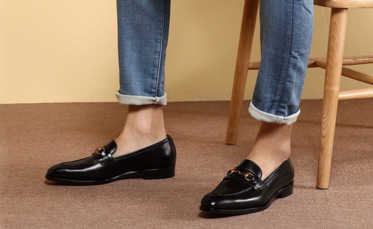 收起你的帆布鞋吧,英伦风乐福鞋痞帅穿搭