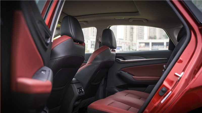 逸动plus1.6加速测试,逸动plus1.6手动驾驶感受