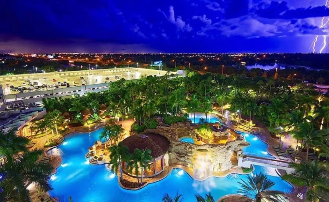 美国吉他主题酒店,全球最大吉他酒店