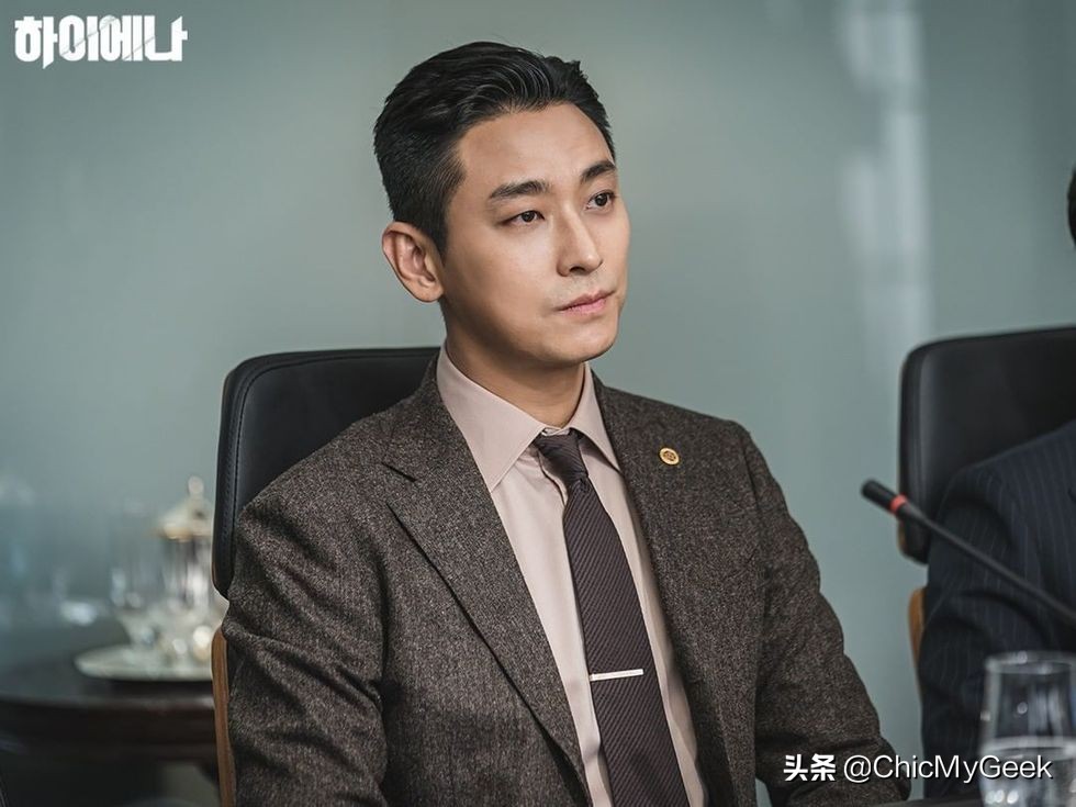 韩国好看的西装男星有哪些,韩国男明星穿西装有多帅