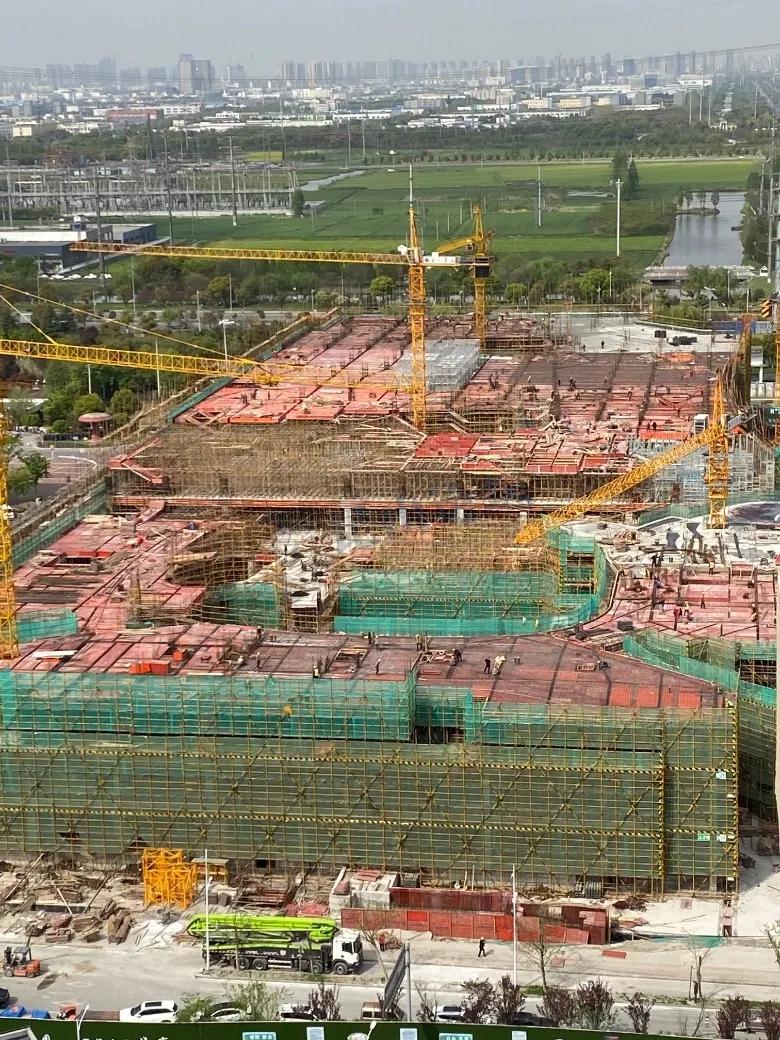 昆山新的商业中心前进路,昆山翻天覆地的变化