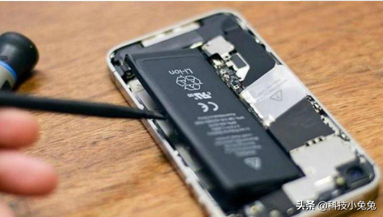 iphonexs非原装电池和原装电池,苹果手机换电池换哪种电池比较好