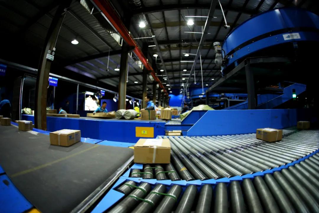 深圳苏宁天天快递最新消息,苏宁为什么要收购天天快递