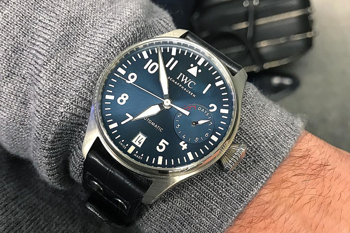 这几大功能都没有?那你可能买了块假航空表!