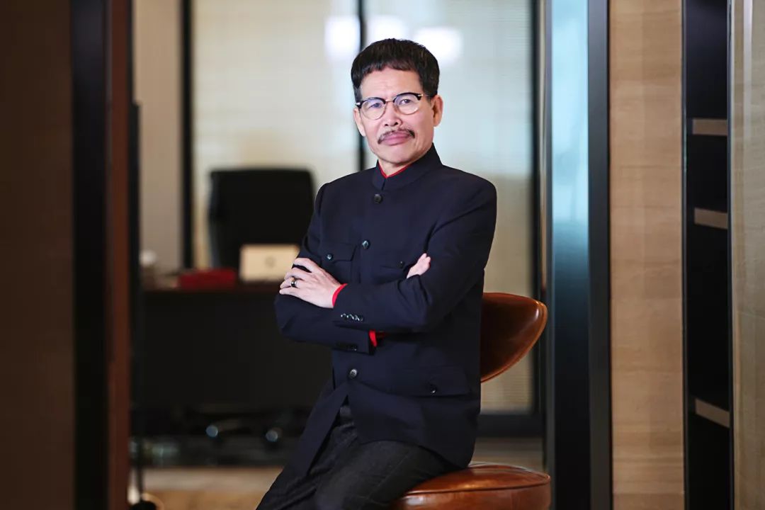 风云闽商|柒牌洪肇设:用一件“国潮”立领夹克俘获人心