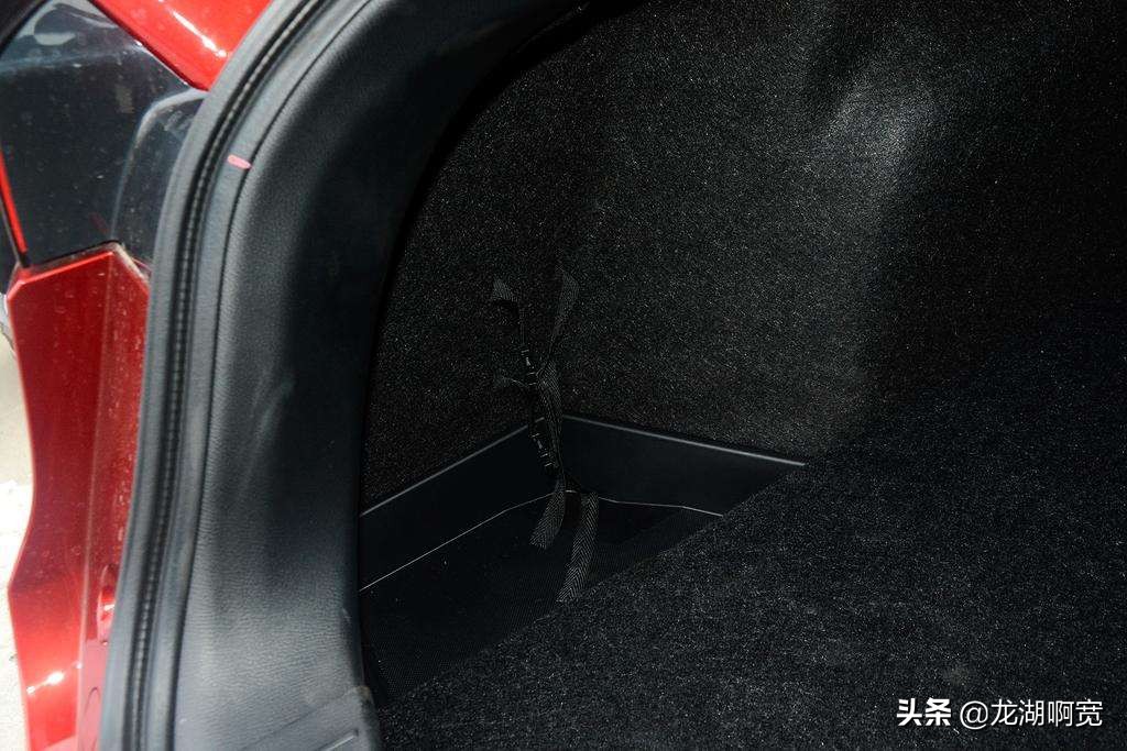 东瀛宝马！最美魂动红马自达CX4是最值得购买的平民买菜车吗