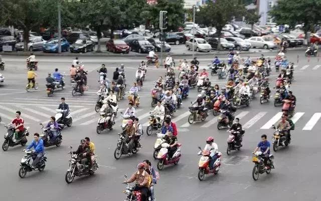 太原非国标电动车可以上路吗,太原电动车新规实施上牌