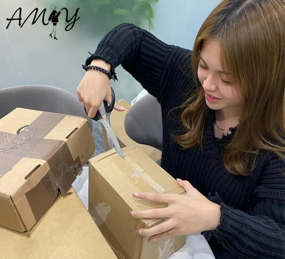 鍒啀琚亣璐ч獥,涓嶈琚亣璐ц挋钄戒簡鍙岀溂