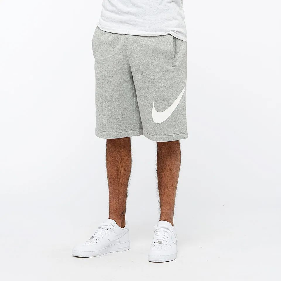 健身穿的紧身短裤有什么用,运动健身短裤和平时短裤区别