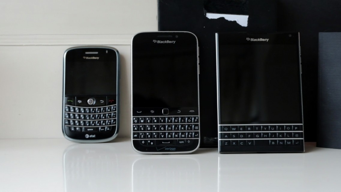 黑莓classic开箱,2020黑莓直板全键盘功能