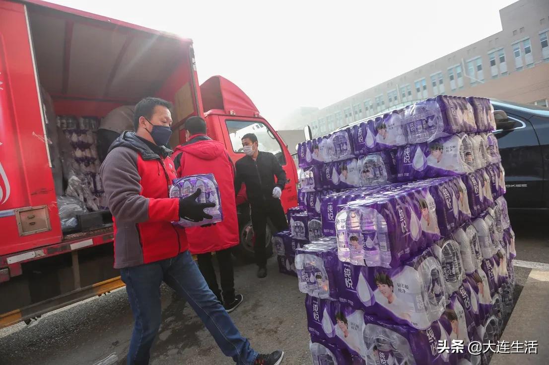 无畏，无我，向最美逆行者致敬辽宁中粮可口可乐启动春天行动