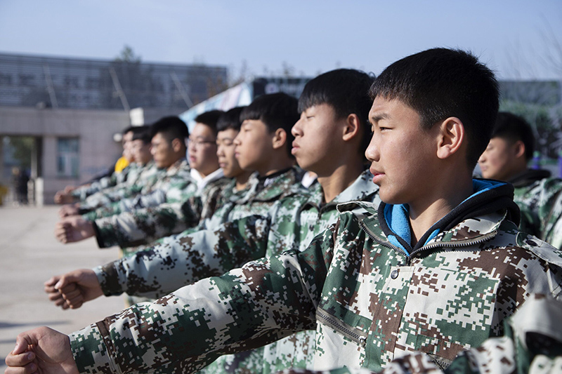 吉林大学军训汇报表演,万通液压军训汇报表演