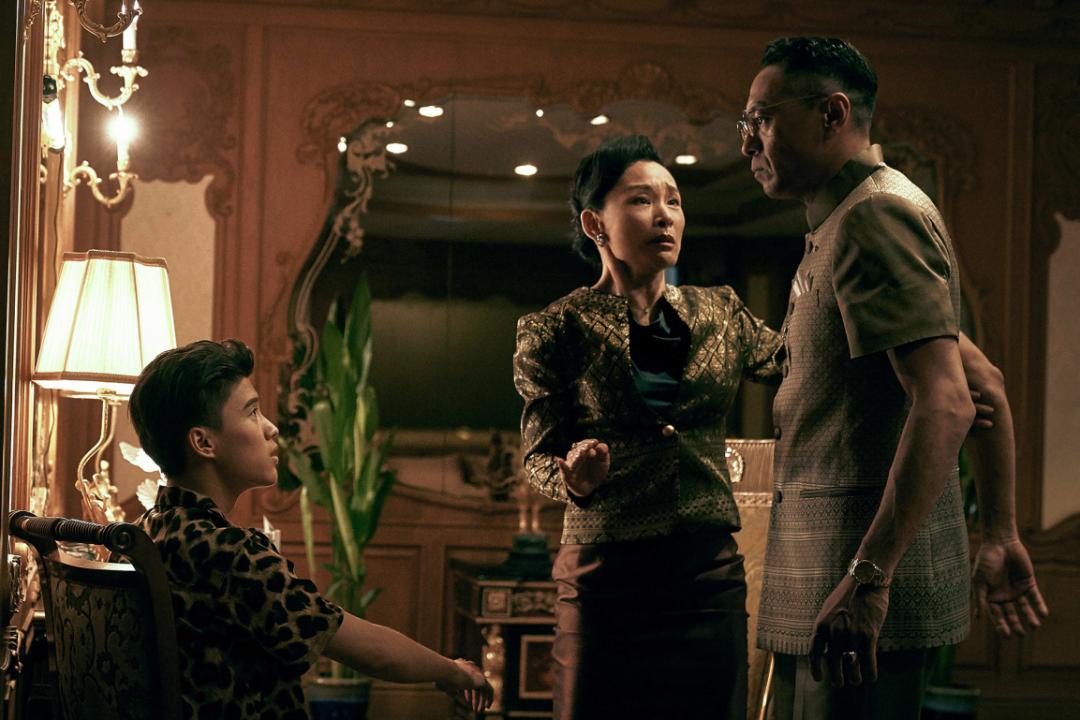 16岁男孩迷奸女同学、拍不雅视频，妈妈的做法令人愤怒……