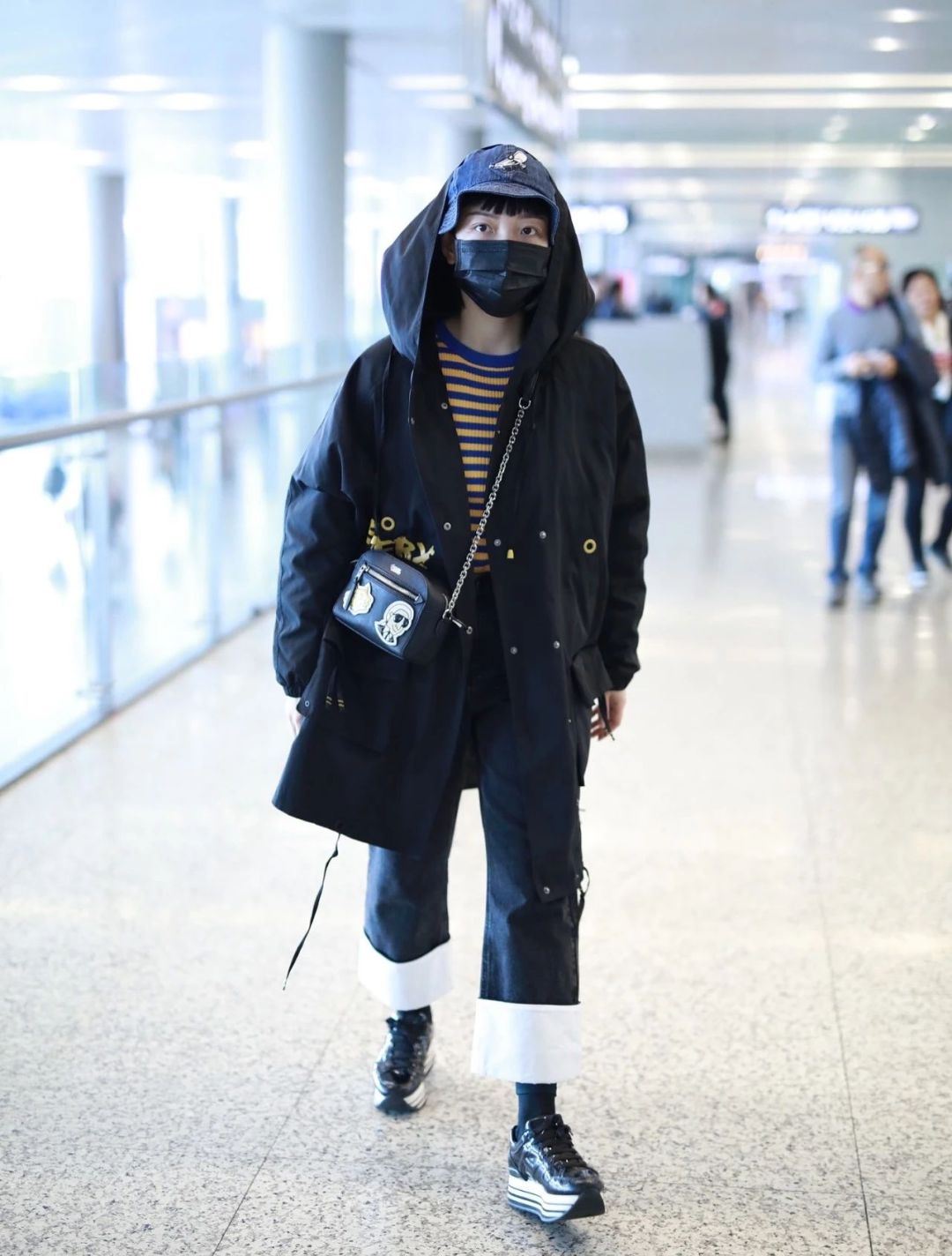 机场女王杨幂,机场女王戚薇杨幂