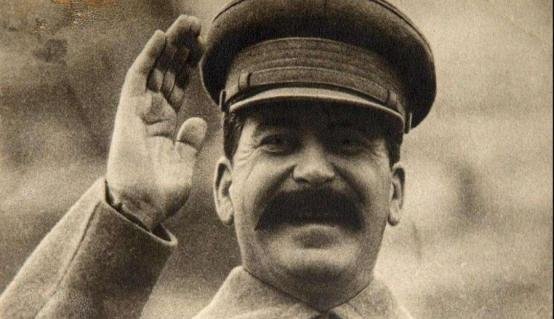 苏联是怎么被瓦解的,苏联是怎样被瓦解的