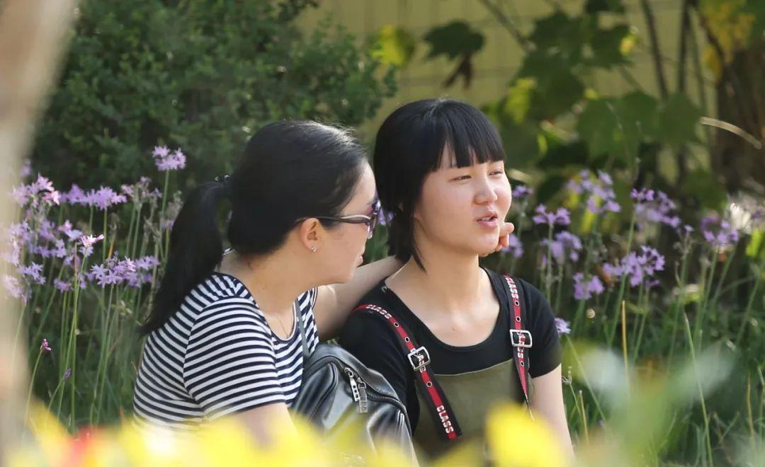 是否时常觉得活得很累，没目标？“空心”需要从小填补