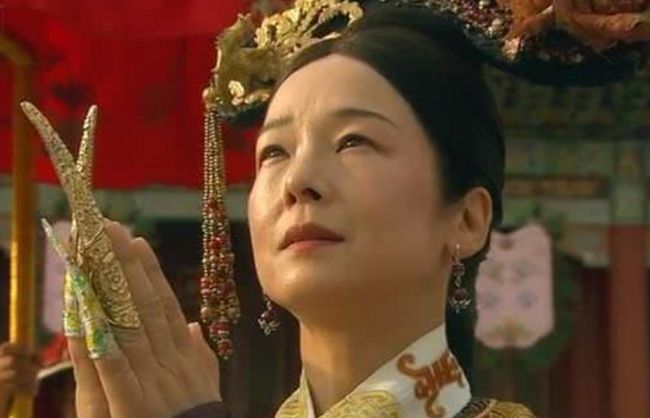 世界上最节俭的女人,世界上最败家女人