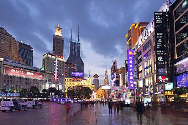 适合学生穷游国外的地方,适合学生穷游的路线