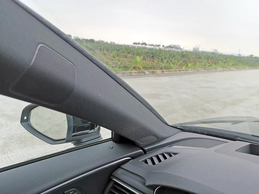 奥迪a4l原车带bo音响吗,奥迪a4l开着有高级感吗