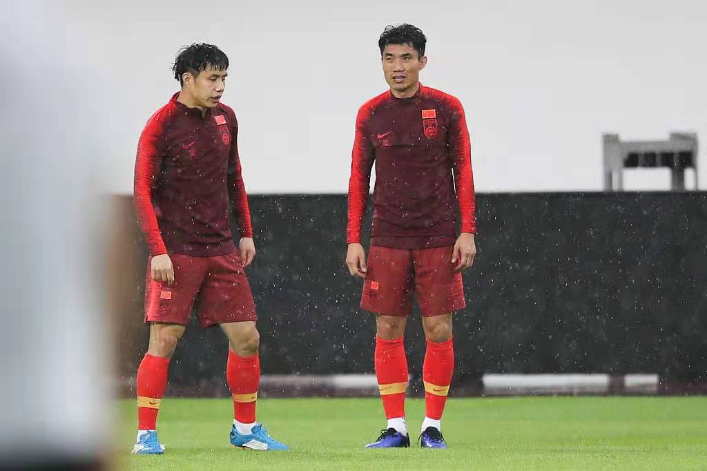 国足2018世界杯预选赛黄博文,郑智黄博文于大宝赵旭日