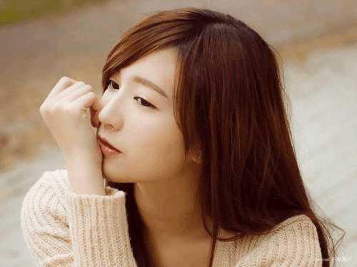 妈妈说不给她钱就和我断绝关系,我妈没给钱非要跟别人说给了我钱